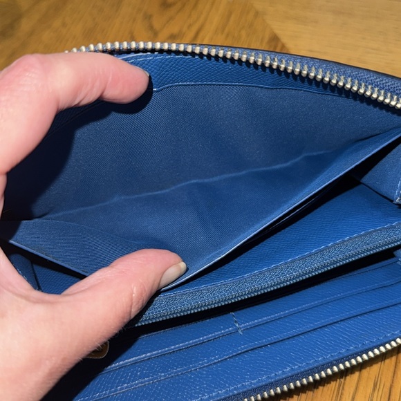 HTF COLOR COACH ACCORDION ZIP WALLET - Picture 10 of 13